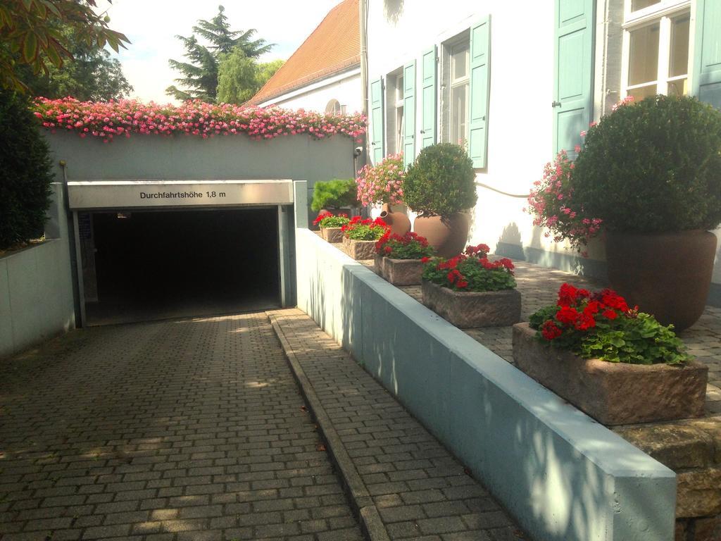 Hotel Domhof Шпайер Екстериор снимка