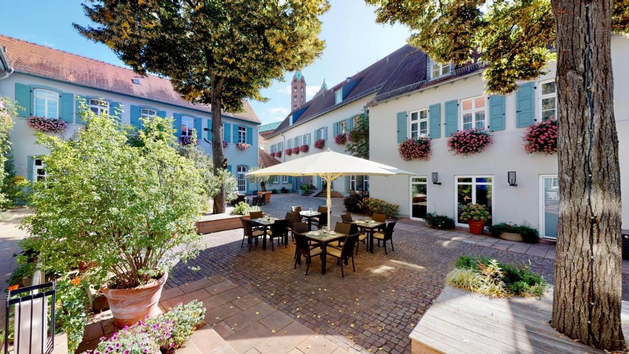 Hotel Domhof Шпайер Екстериор снимка